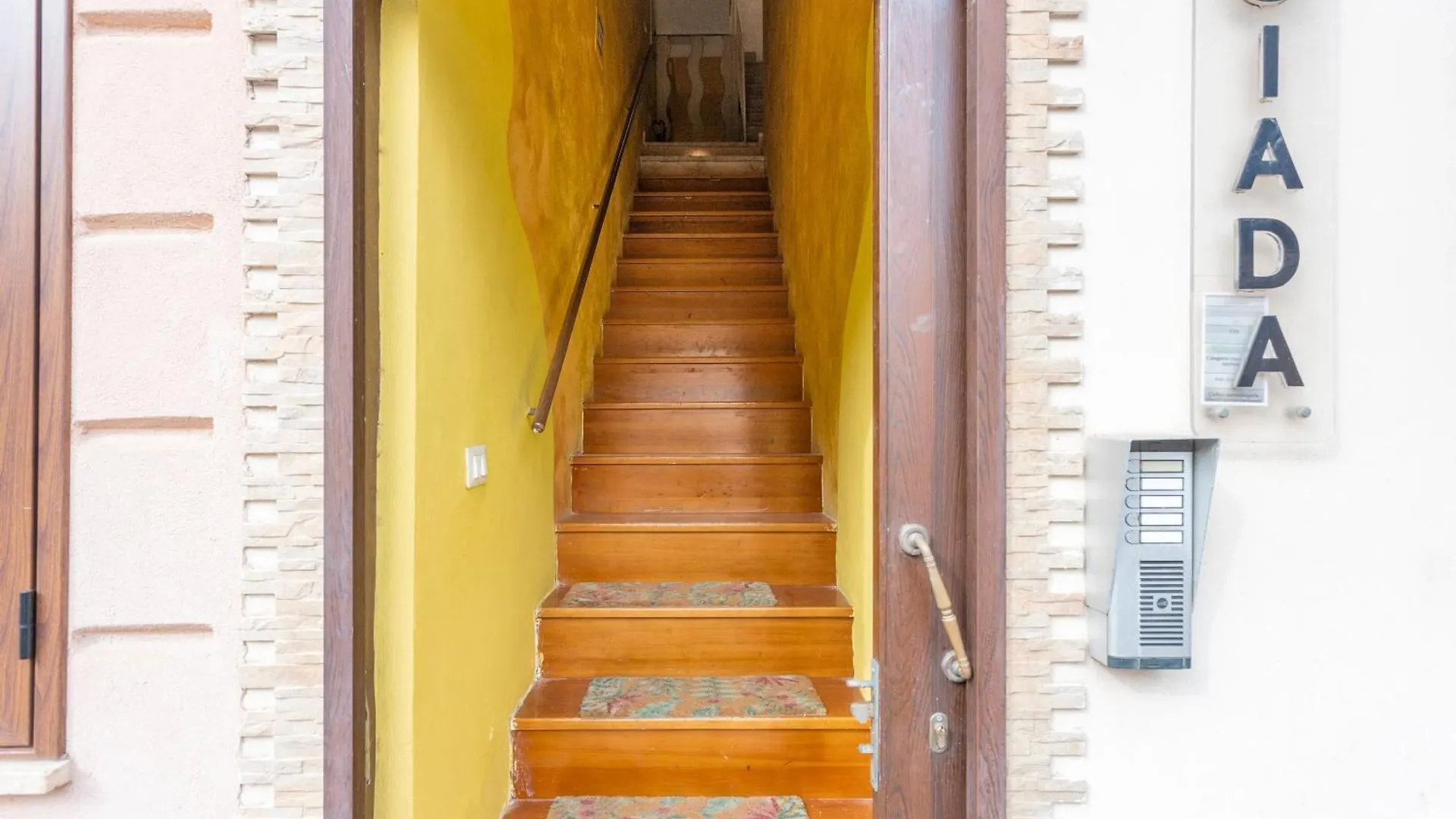 Giada Bed and Breakfast Isola delle Femmine 0*,  Italien